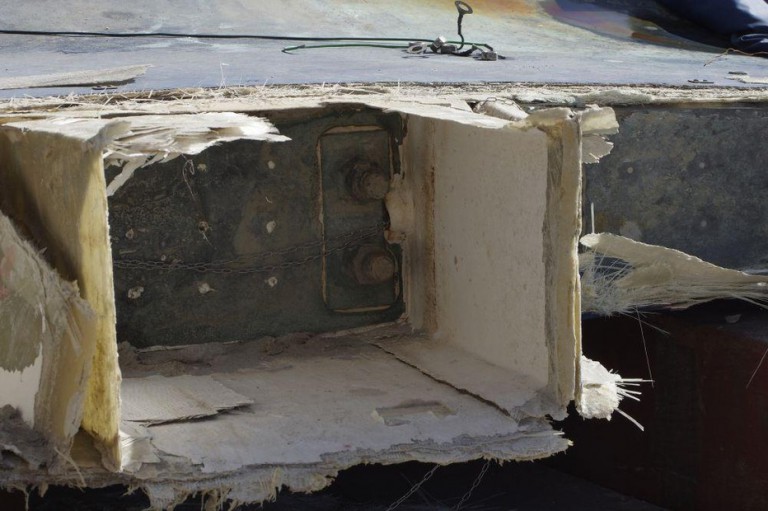 Oyster 825Keel FailureEuropean Marine Services European Marine